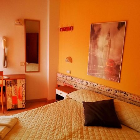 Hotel Galles Rimini Dış mekan fotoğraf