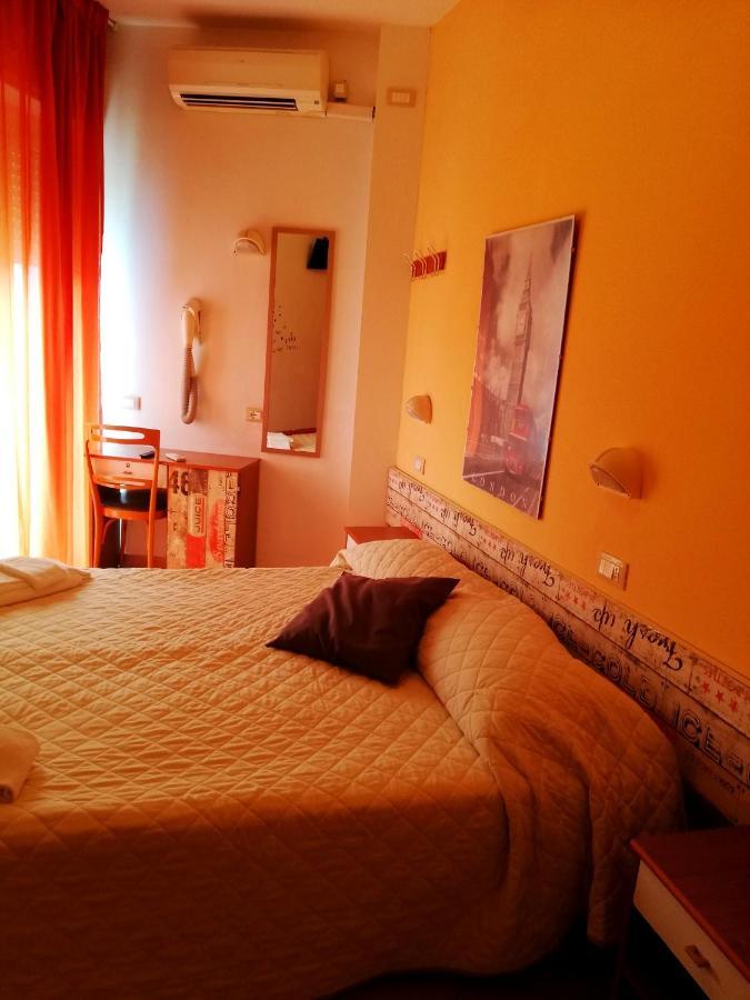 Hotel Galles Rimini Dış mekan fotoğraf