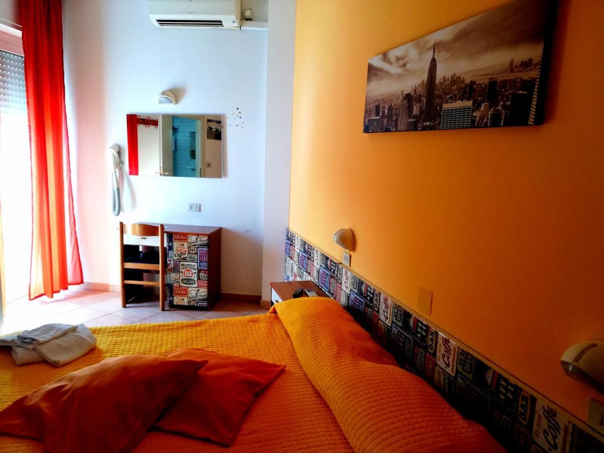 Hotel Galles Rimini Dış mekan fotoğraf